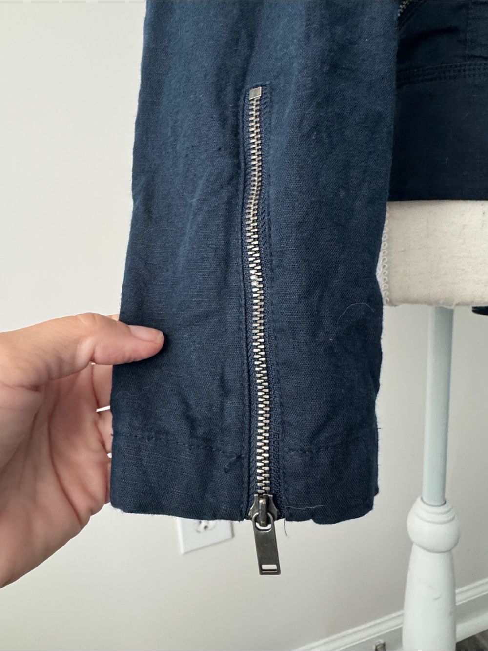 Banana Republic Factory Linen-cotton Blend Moto Jacket in a dark blue Size Small - Picture 5 of 11